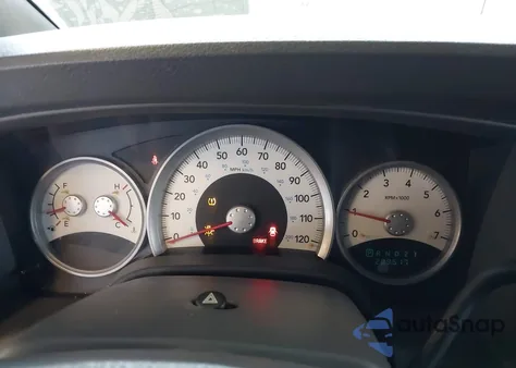 2005 Dodge Durango Limited z USA, uszkodzony, nr VIN 1D4HB58D55F543823